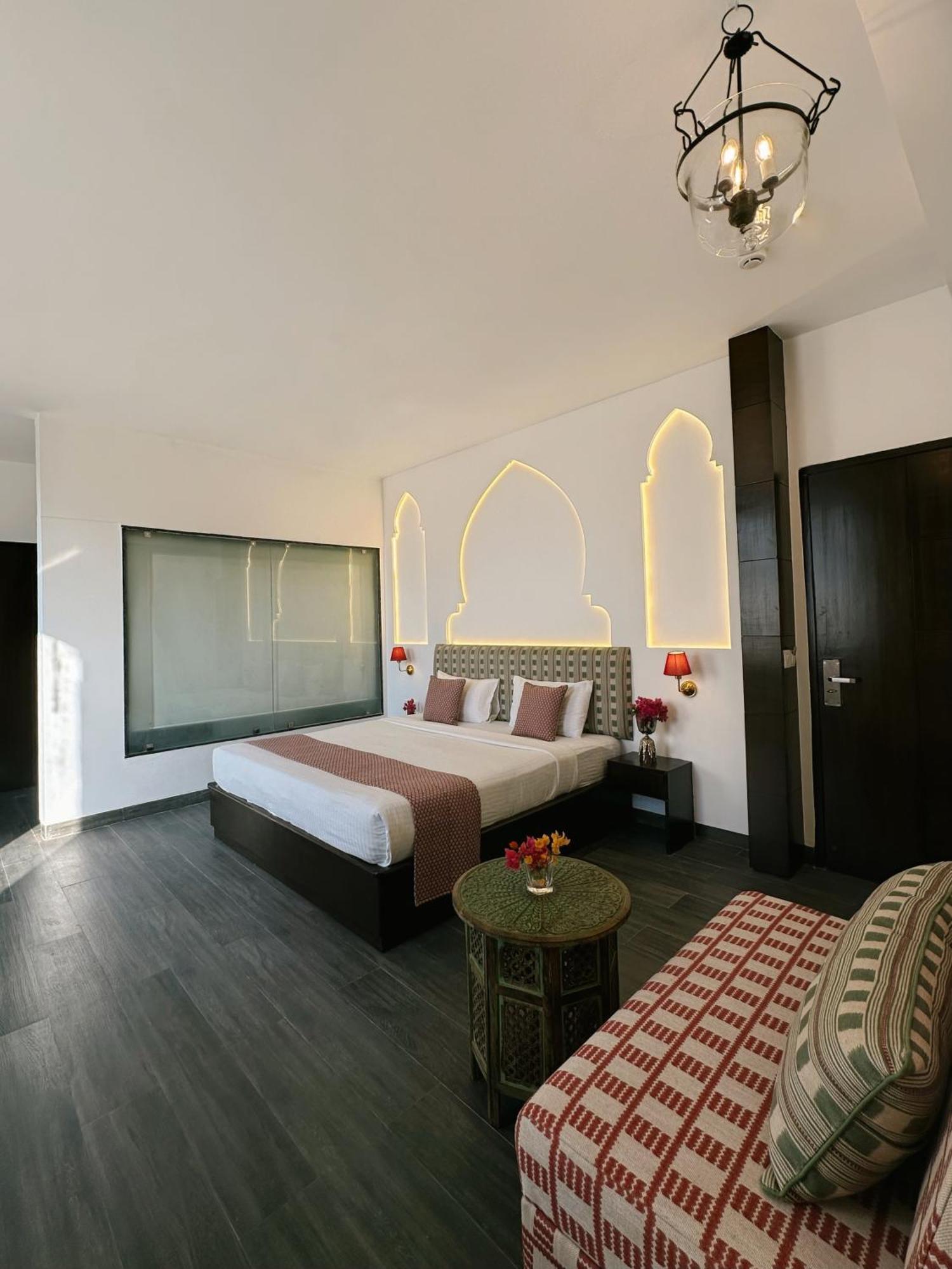 Hotel Atulyaa Taj Агра Екстер'єр фото
