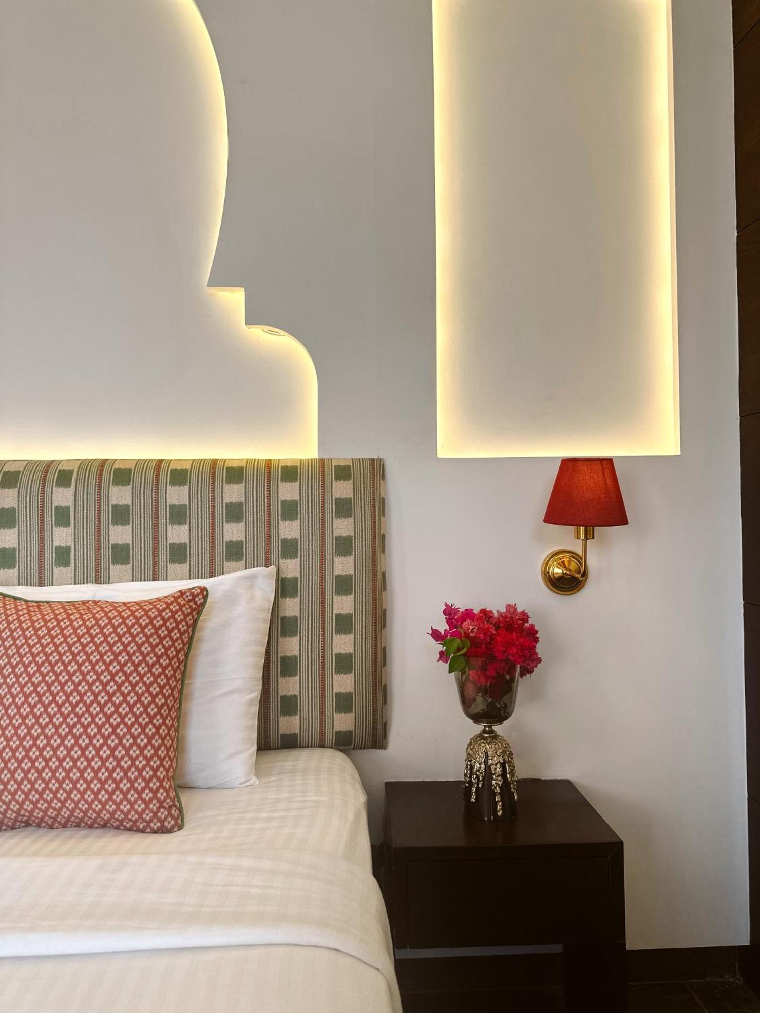 Hotel Atulyaa Taj Агра Екстер'єр фото