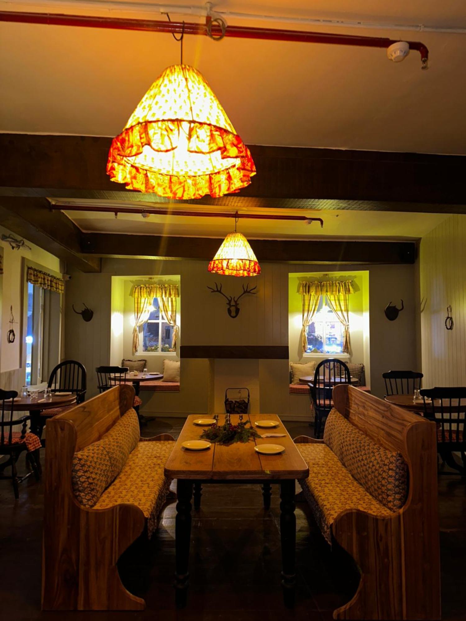 Hotel Atulyaa Taj Агра Екстер'єр фото